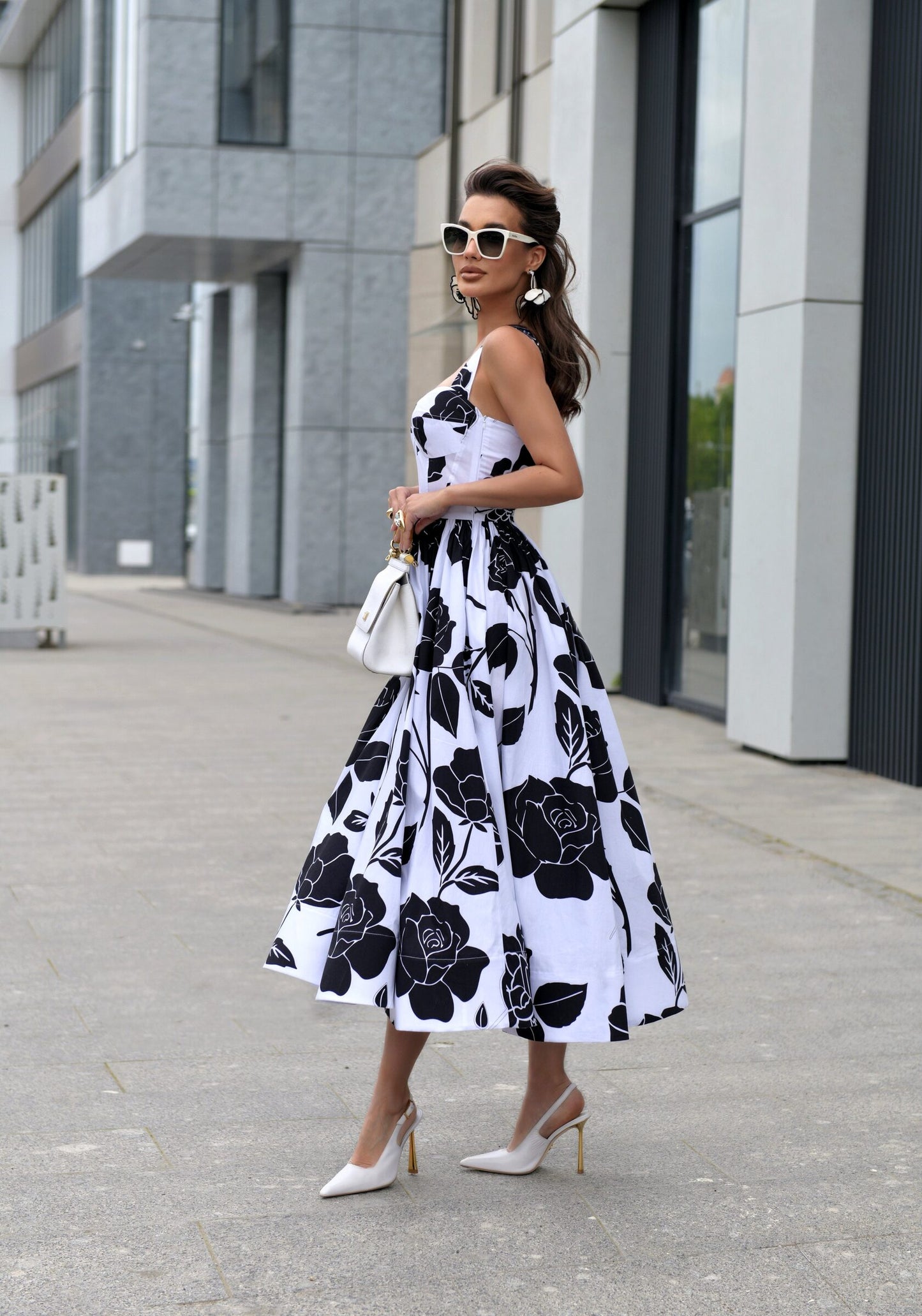 Rosalia's dress "Black roses" Art.246