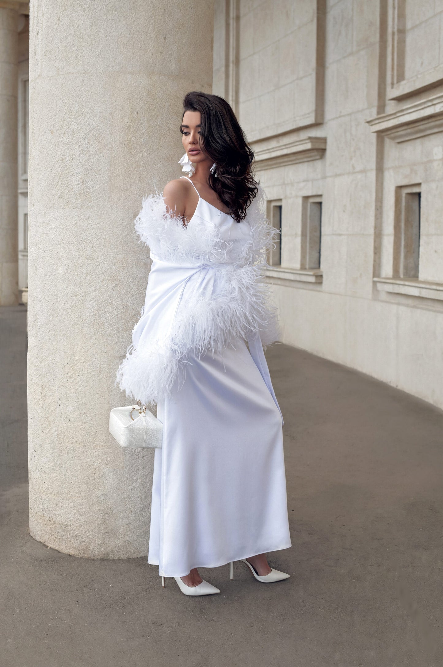 Dress Combination with open back in the "White color" Art. 205