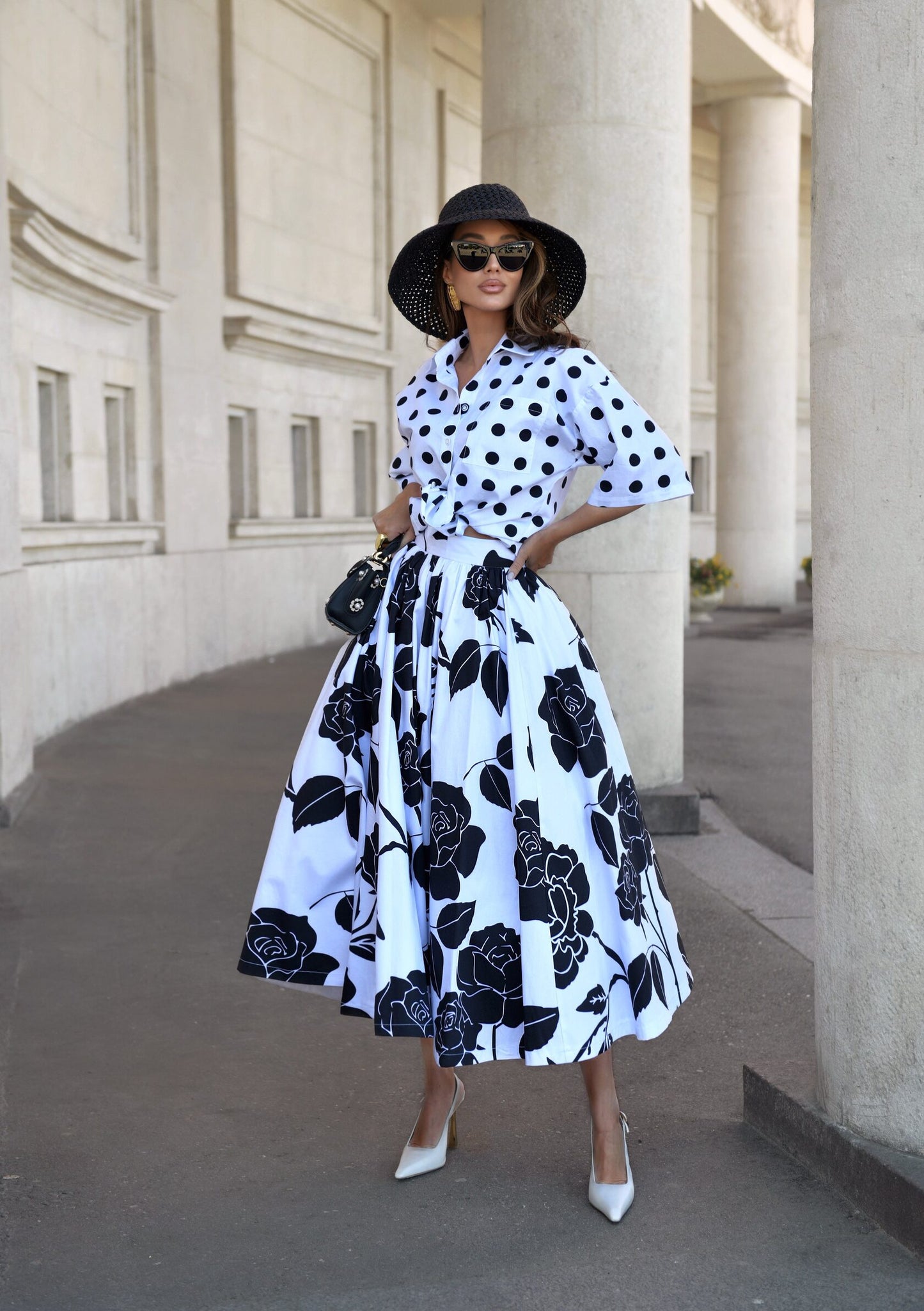 "Rosemary" white skirt with "Black roses" Art.241