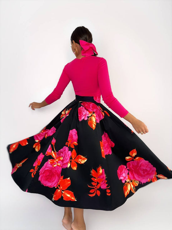 Skirt “Rosemary” Black with pink roses Art. 84
