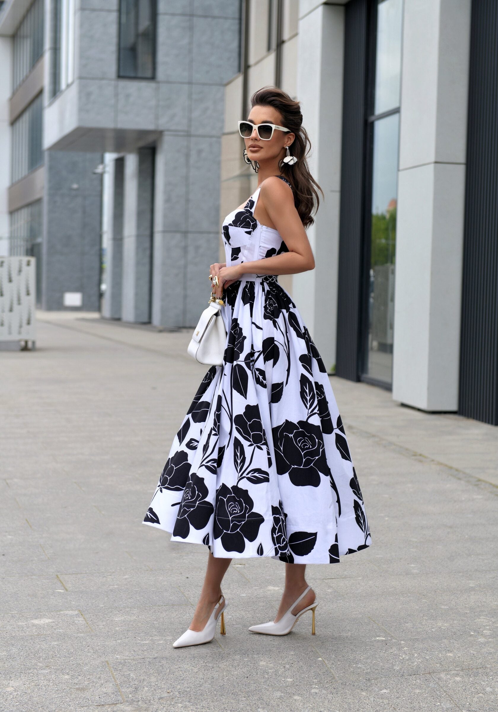 Rosalia's dress "Black roses" Art.246