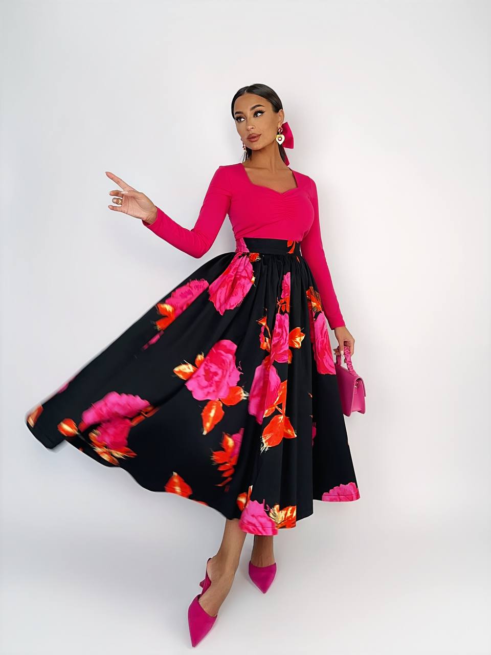 Skirt “Rosemary” Black with pink roses Art. 84