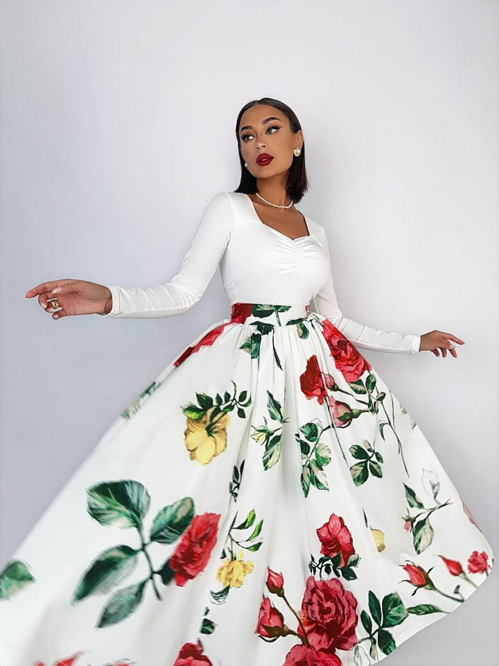 Skirt “Rosemary” White with red roses Art 84