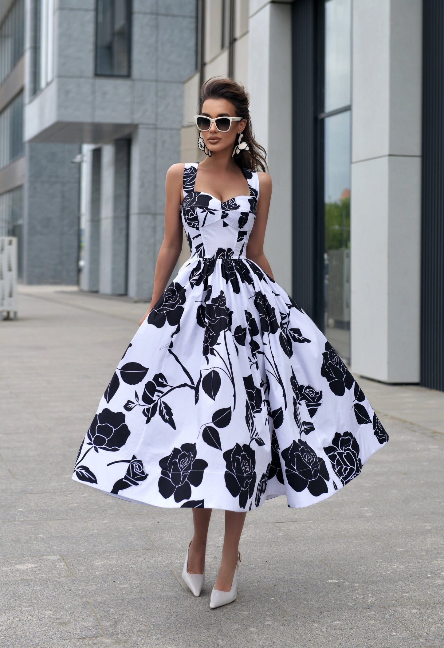 Rosalia's dress "Black roses" Art.246
