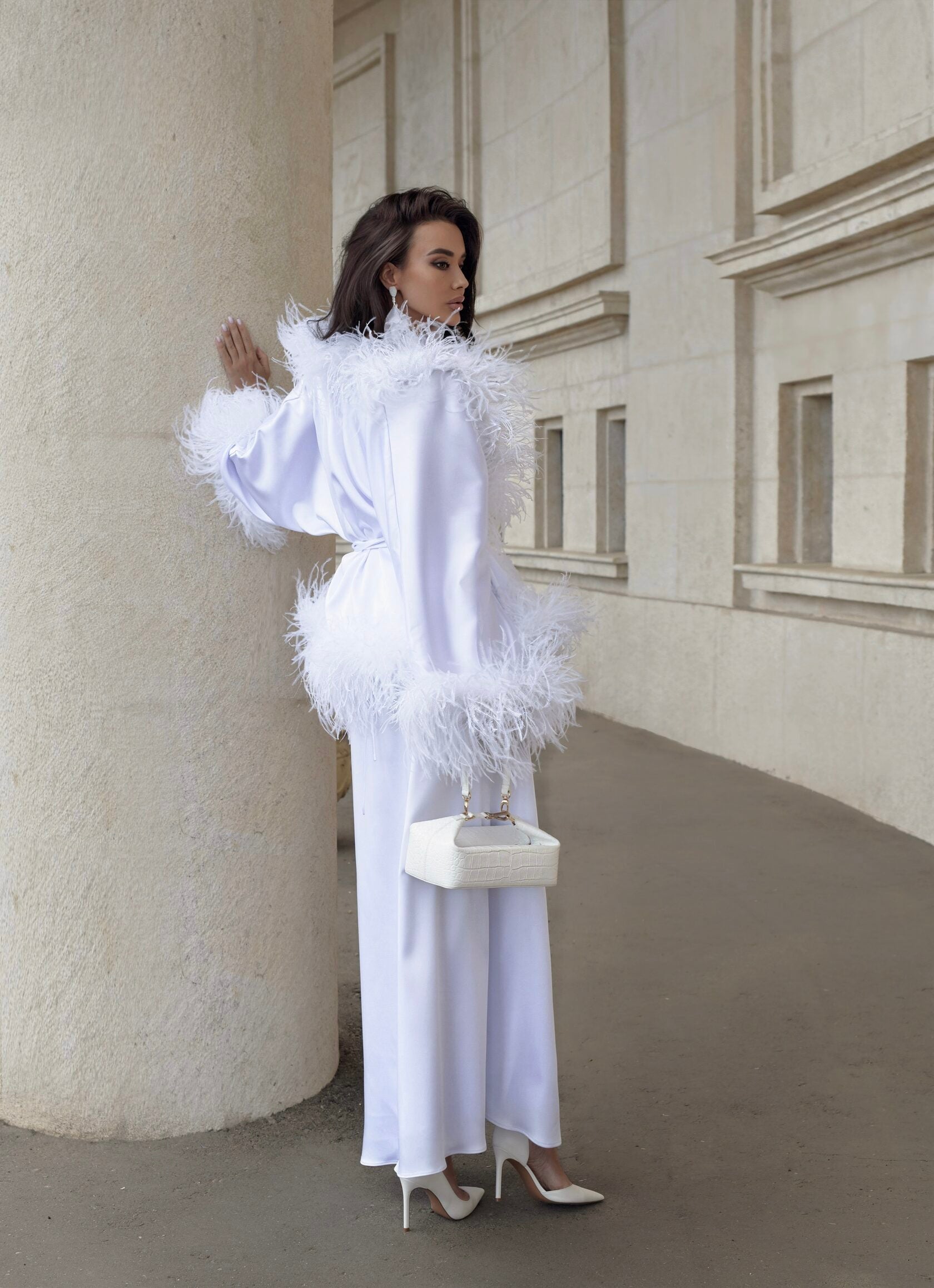 Dress Combination with open back in the "White color" Art. 205