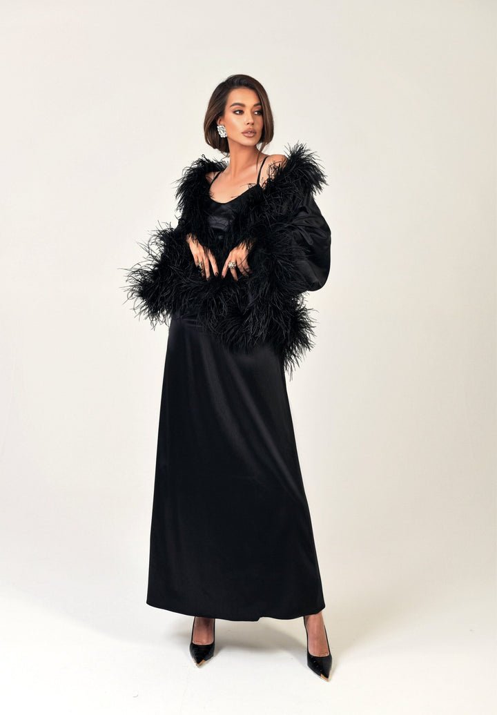 Cape with "Boa" in black color. Art. 215