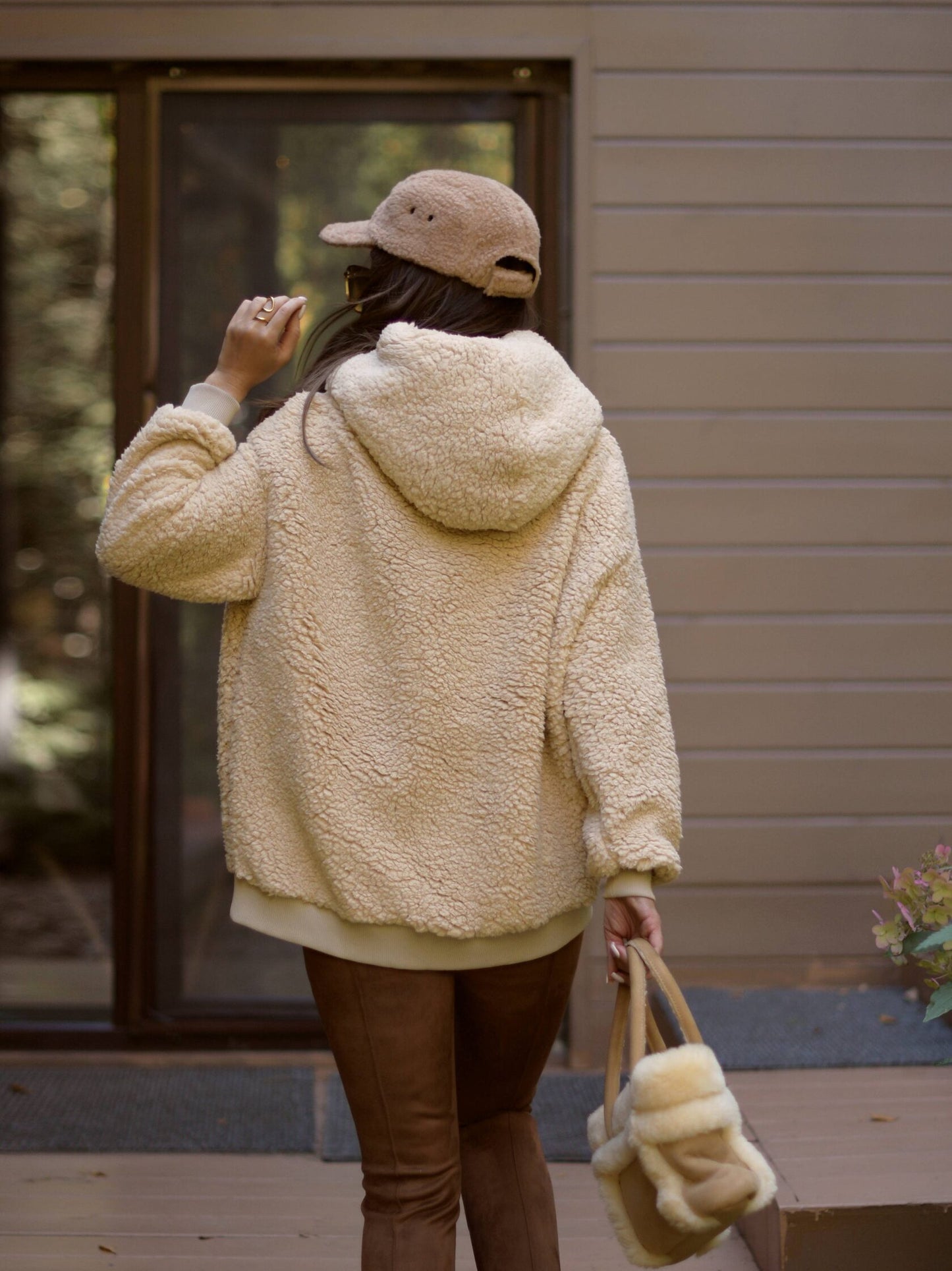 Hoodie "Teddy" Beige. Art. 185