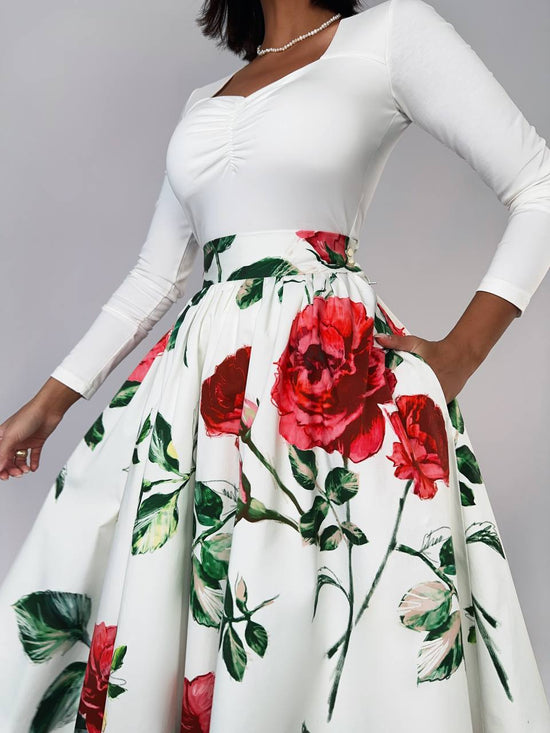Skirt “Rosemary” White with red roses Art 84