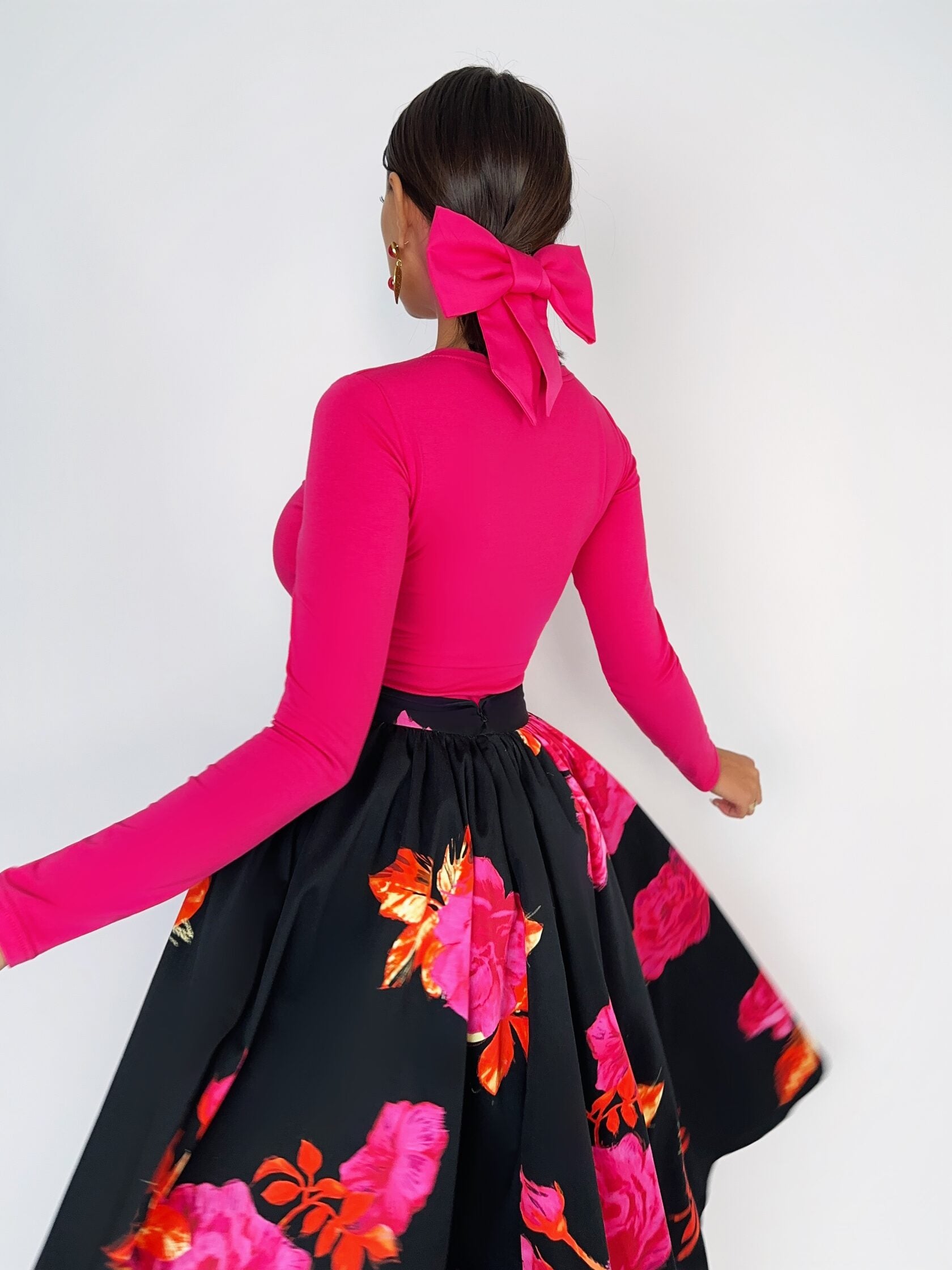 Long sleeve with cutout on the chest. Pink. Art 157