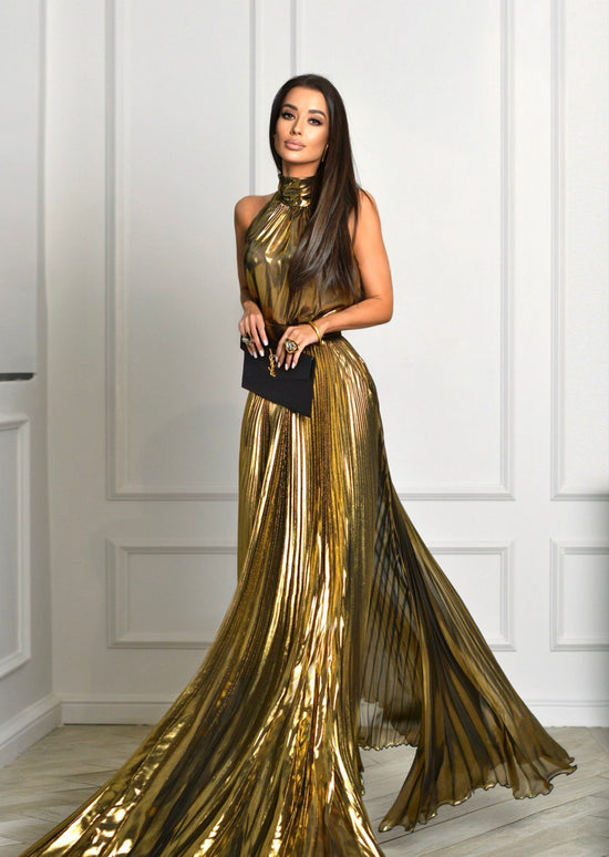Set "Audrey". Art 196 "Golden"