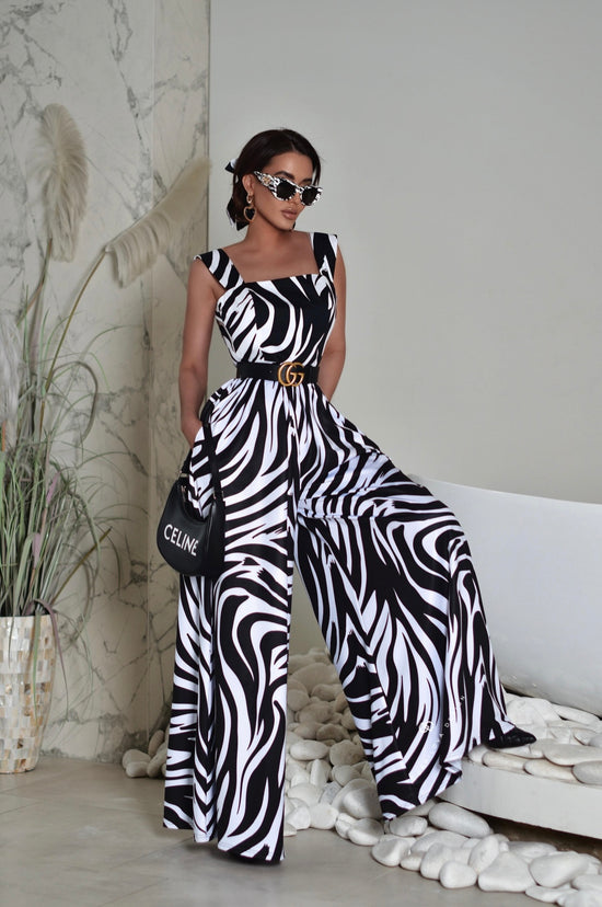 Jumpsuit in animal print - Zebra made of cotton. Art 125