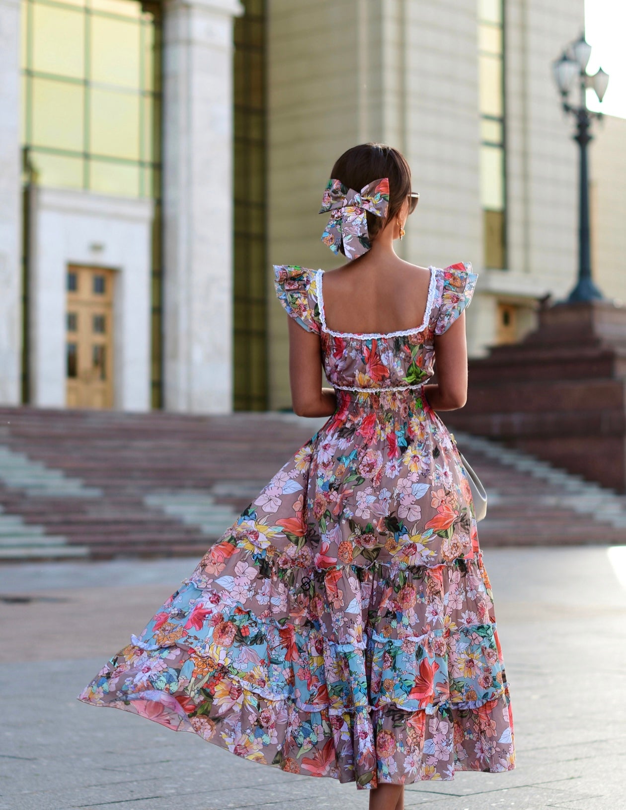 Summer sundress with flounces and lace. Art 122
