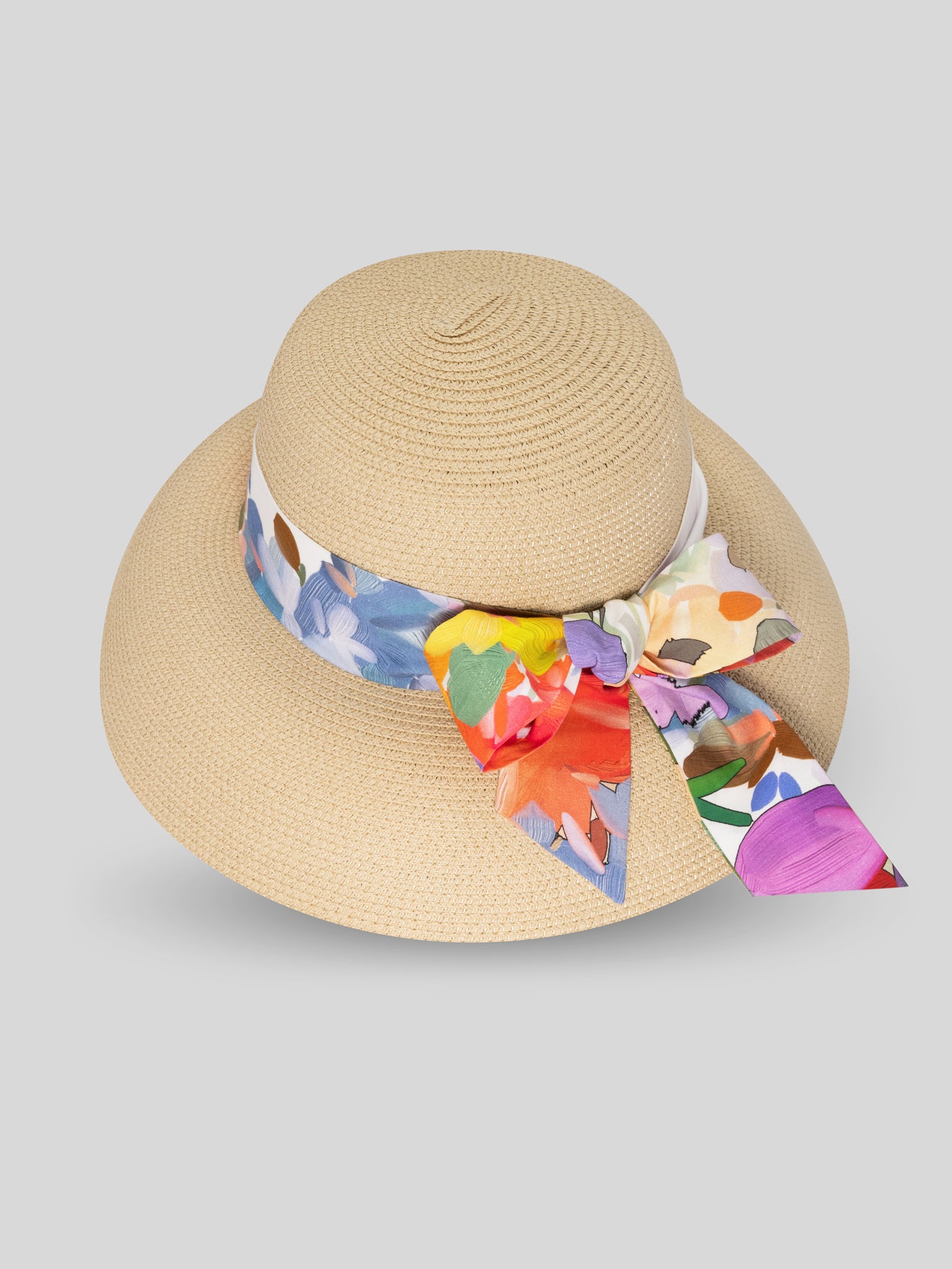 Women's hat. Art 168