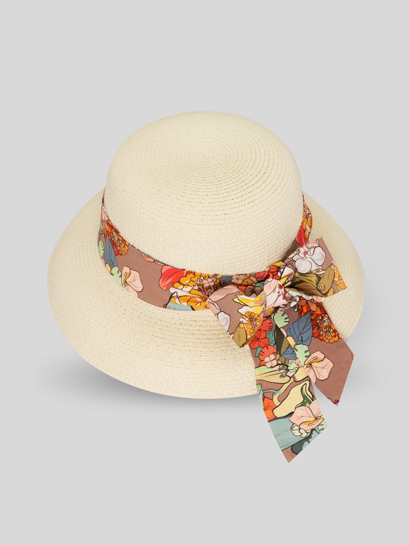 Women's hat. Art 168