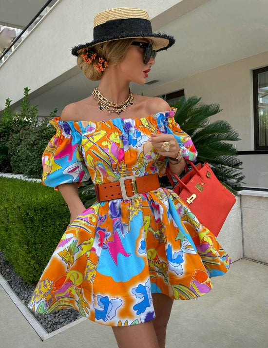 Short cruise dress made of cotton. Art 75