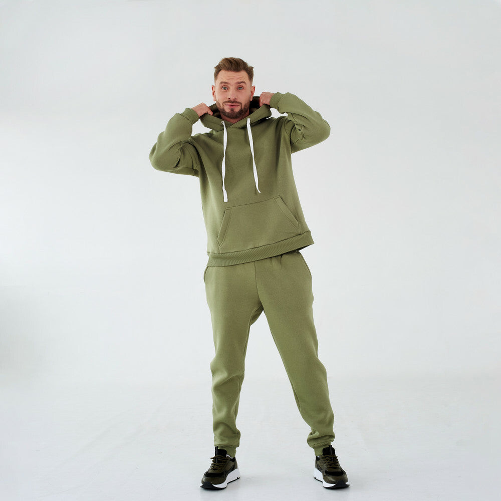 Insulated men's suit made of footer: hoodie with pants