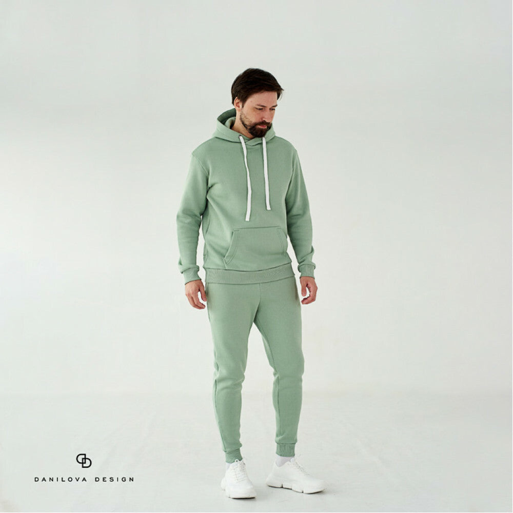 Insulated men's suit made of footer: hoodie with pants